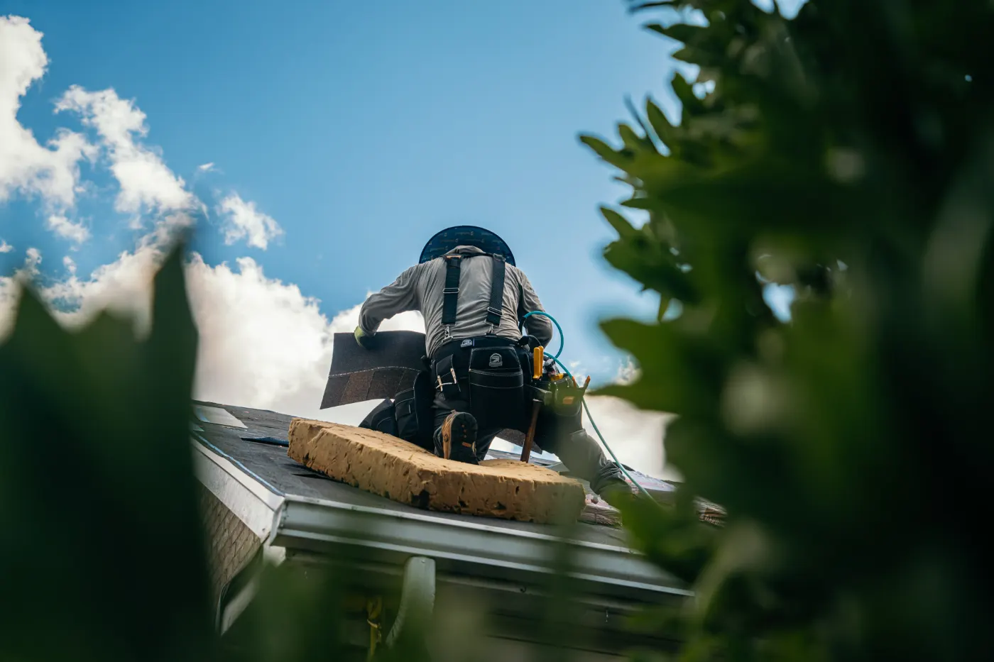 Manufacturer-certified roof installation in Perrysville